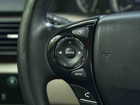 Used 2017 Honda Accord EX-L image 20