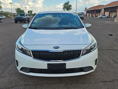 Used 2017 Kia Forte LX w/ LX Popular Package FWD image 3