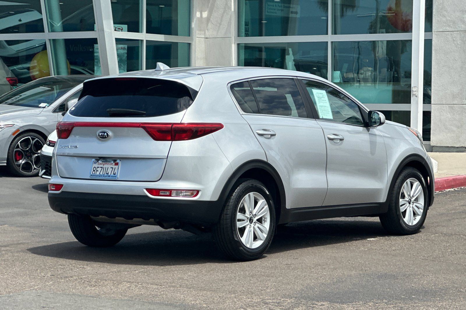 Used 2018 Kia Sportage LX FWD image 4