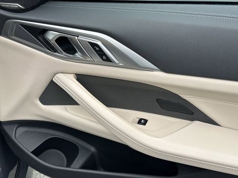 Used 2023 BMW M440i Convertible w/ Premium Package image 21