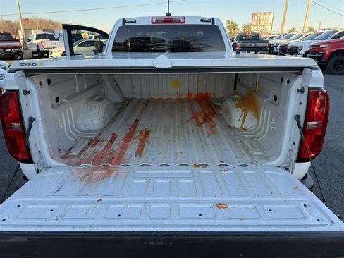 Used 2022 Chevrolet Colorado LT w/ Fleet Safety Package image 12