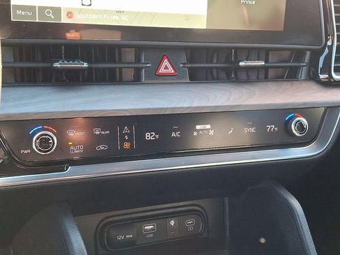 Certified 2023 Kia Sportage X-Line image 17