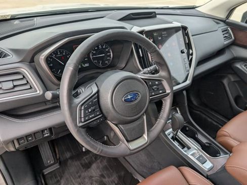 Used 2023 Subaru Ascent Touring AWD/4WD image 9