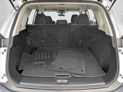 Used 2021 Nissan Rogue SV FWD image 6