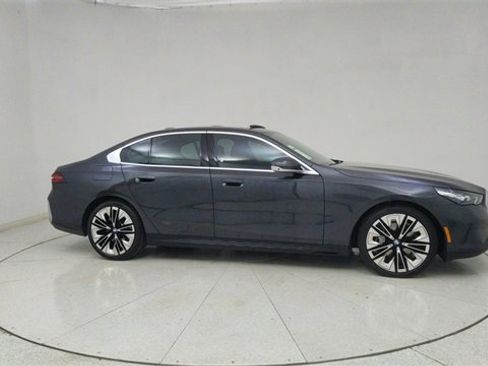 Used 2026 BMW 540i xDrive image 66