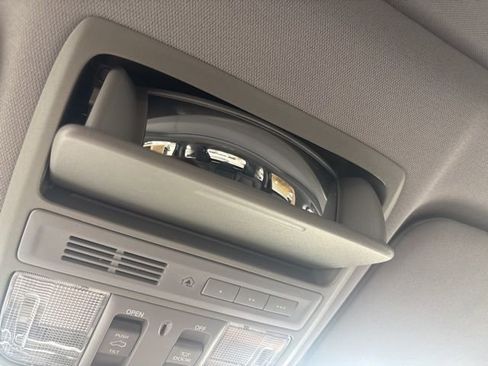 Used 2022 Honda CR-V EX-L image 55