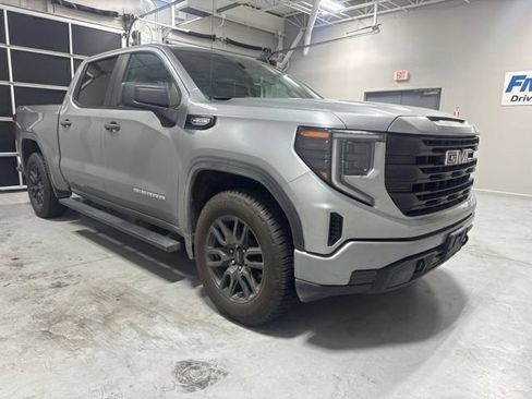Used 2024 GMC Sierra 1500 Pro w/ Graphite Edition AWD/4WD image 3