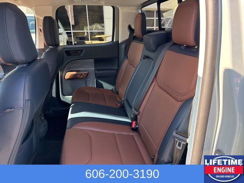 Used 2022 Ford Maverick Lariat w/ Lariat Luxury Package image 13