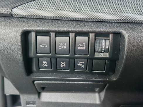 Used 2020 Subaru Forester Limited AWD/4WD image 10