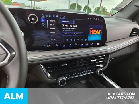 Used 2025 Chevrolet Tahoe LT AWD/4WD image 29