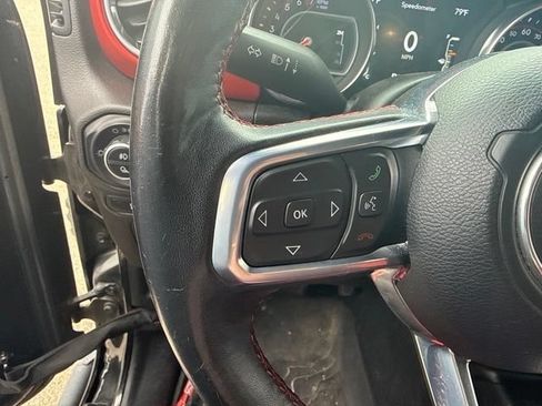 Used 2020 Jeep Gladiator Rubicon AWD/4WD image 18