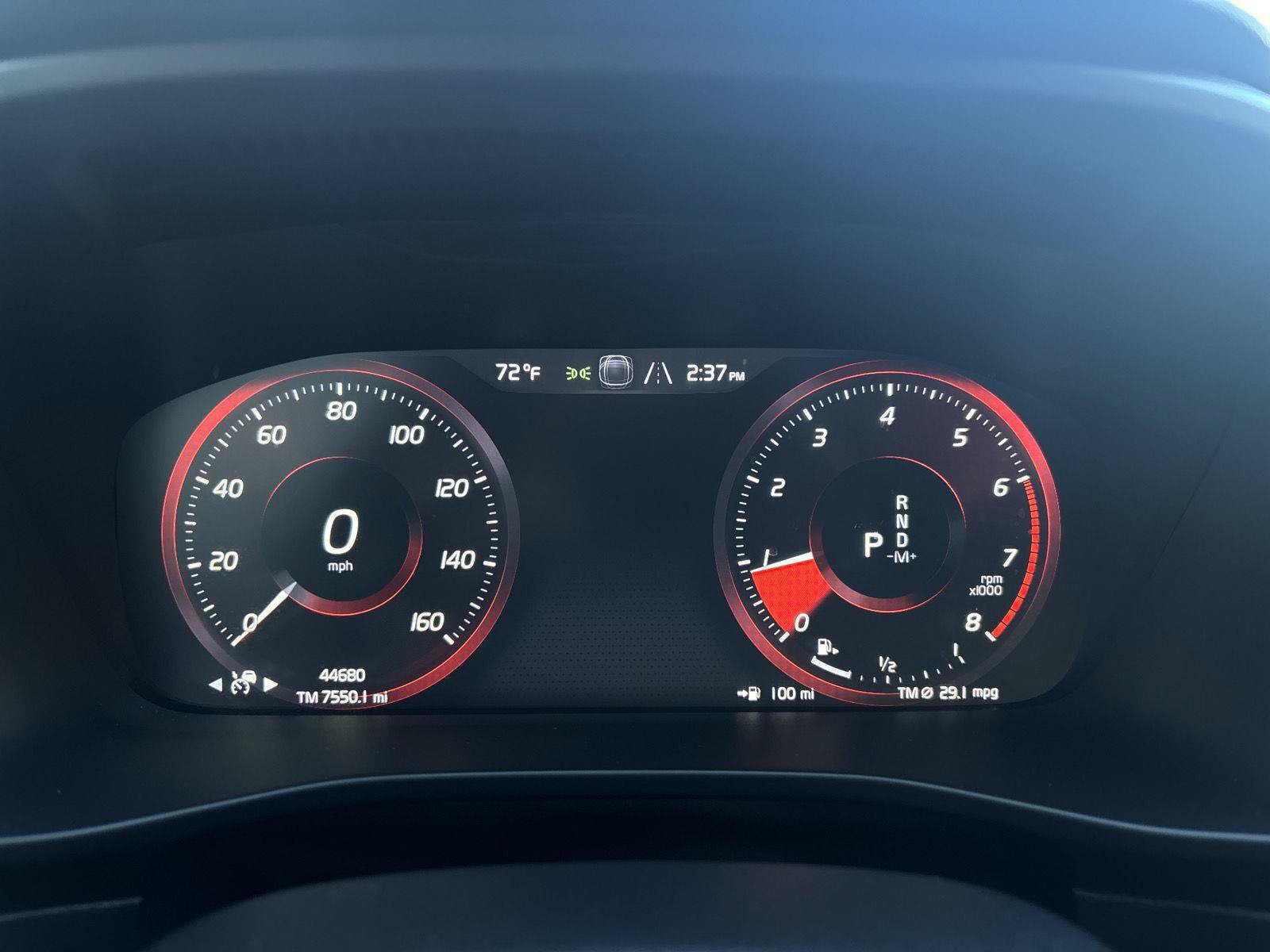 Used 2022 Volvo XC40 T5 R-Design w/ Advanced Package AWD/4WD image 17