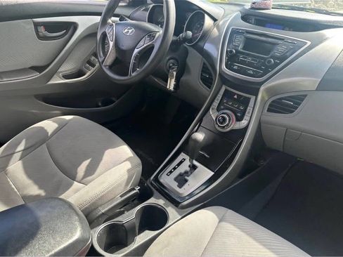 Used 2013 Hyundai Elantra GLS w/ Preferred Pkg FWD image 11