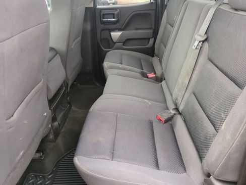 Used 2018 Chevrolet Silverado 1500 LT AWD/4WD image 19