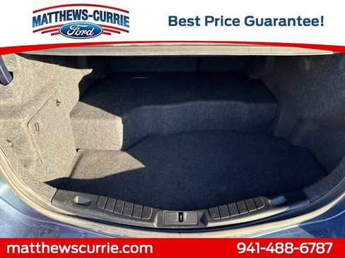 Certified 2018 Ford Fusion SE w/ Equipment Group 601A image 12