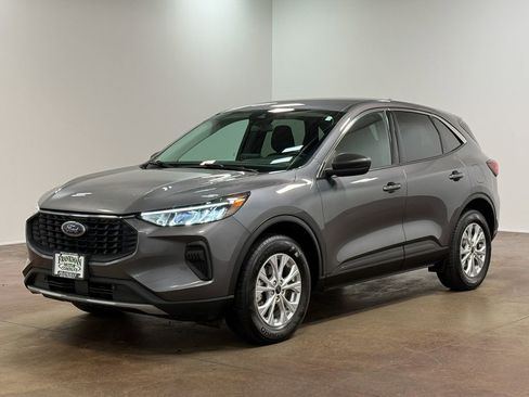 Used 2024 Ford Escape Active image 7
