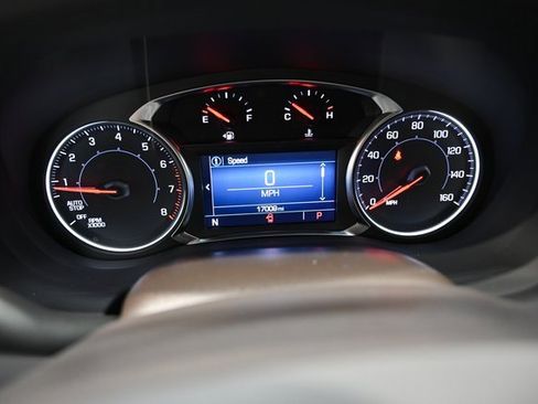 Used 2023 GMC Acadia SLE w/ Driver Convenience Package image 28