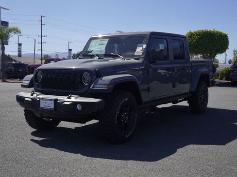 New 2026 Jeep Gladiator Willys image 8