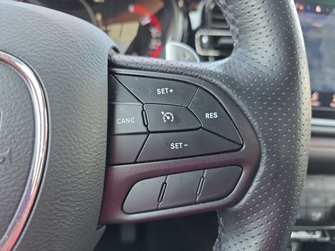 Used 2025 Dodge Durango GT AWD/4WD image 21