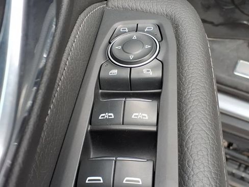 Used 2021 GMC Yukon Denali w/ Denali Ultimate Package AWD/4WD image 16