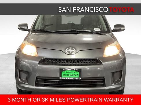 Used 2011 Scion xD image 8