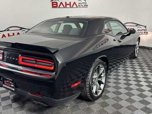Used 2022 Dodge Challenger GT RWD image 7