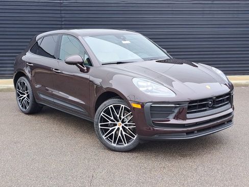 New 2026 Porsche Macan image 9