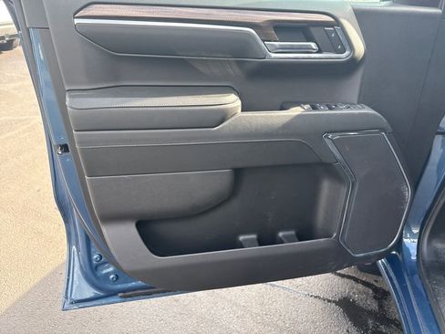 Used 2024 Chevrolet Silverado 1500 LT image 12