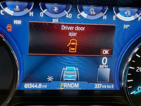 Used 2023 Ford Expedition Max Limited image 13