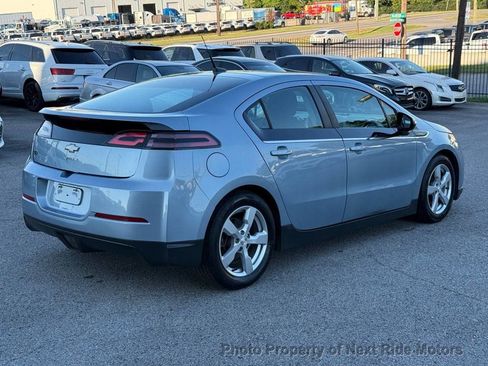 Used 2013 Chevrolet Volt FWD image 6
