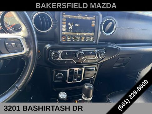 Used 2021 Jeep Gladiator Overland w/ Popular Equipment Package AWD/4WD image 11