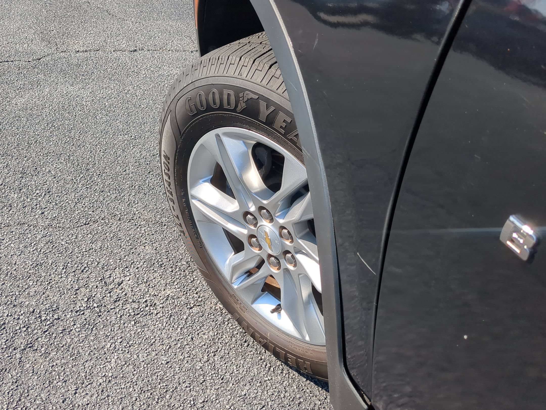 Used 2019 Chevrolet Blazer LT FWD image 9