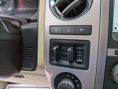 Used 2017 Ford Expedition EL XLT w/ Equipment Group 202A image 54