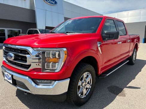 Used 2022 Ford F150 XLT w/ Equipment Group 302A High AWD/4WD image 2