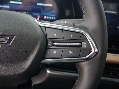 New 2026 Chevrolet Equinox ACTIV w/ Convenience Package III image 25