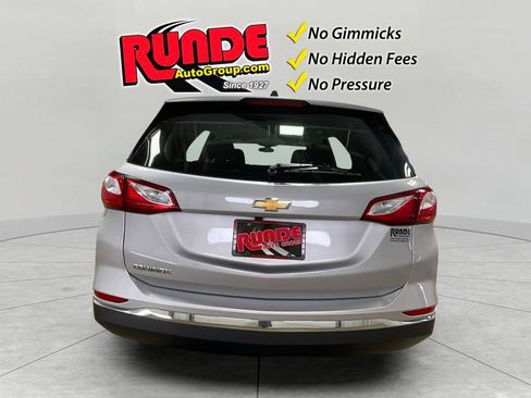 Used 2018 Chevrolet Equinox LS image 4