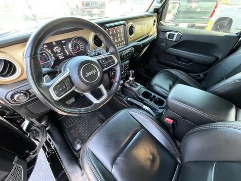 Used 2021 Jeep Wrangler Unlimited Rubicon w/ Trailer Tow Package AWD/4WD image 30