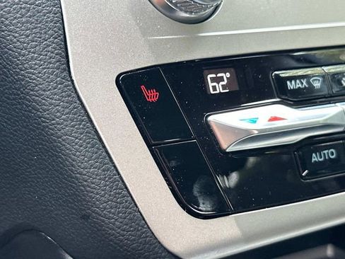 Certified 2021 Ford Explorer XLT image 19