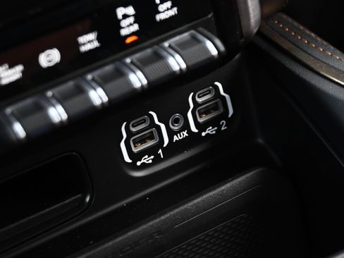 Used 2024 RAM 3500 Limited w/ Safety Group image 25