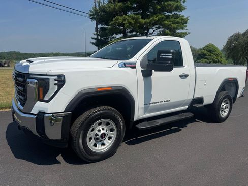 Used 2024 GMC Sierra 3500 Pro w/ Convenience Package RWD image 1