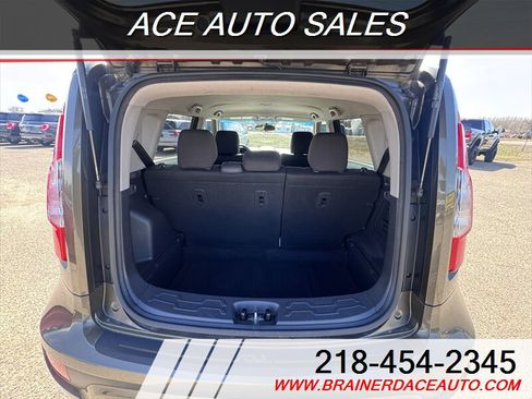 Used 2013 Kia Soul FWD image 8