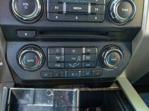 Used 2017 Ford F350 Lariat w/ Lariat Ultimate Package AWD/4WD image 60