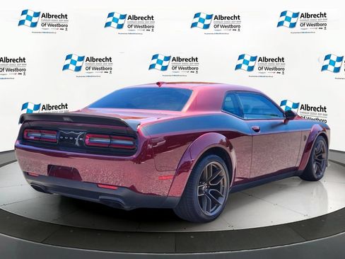 Used 2022 Dodge Challenger SRT Hellcat RWD image 5