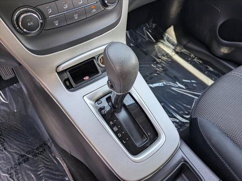Used 2015 Nissan Sentra S FWD image 13