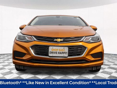 Used 2017 Chevrolet Cruze LT w/ Convenience Package FWD image 5