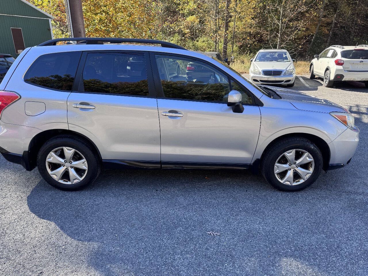 Used 2014 Subaru Forester 2.5i Premium w/ All-Weather Package AWD/4WD image 5