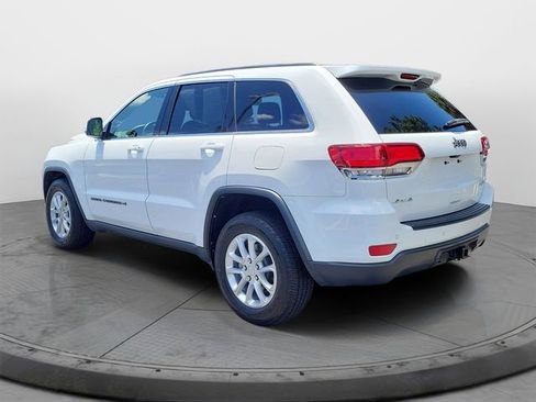 Used 2022 Jeep Grand Cherokee Laredo E AWD/4WD image 4