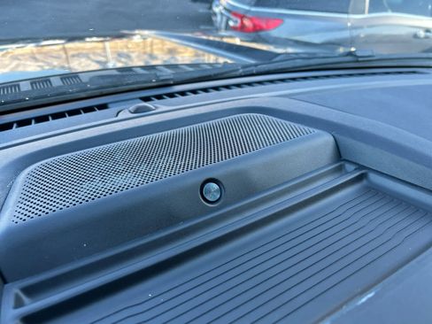 Certified 2025 Ford F350 Platinum image 37