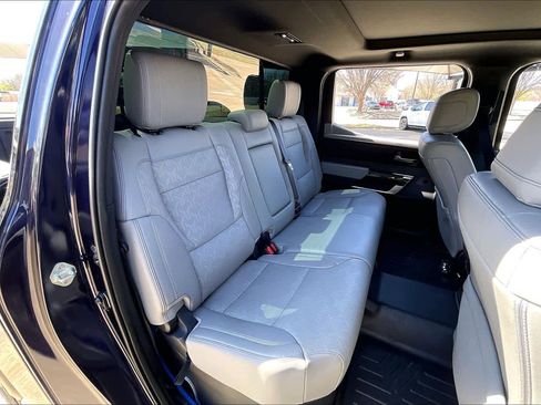 Used 2025 Toyota Tundra Limited image 19