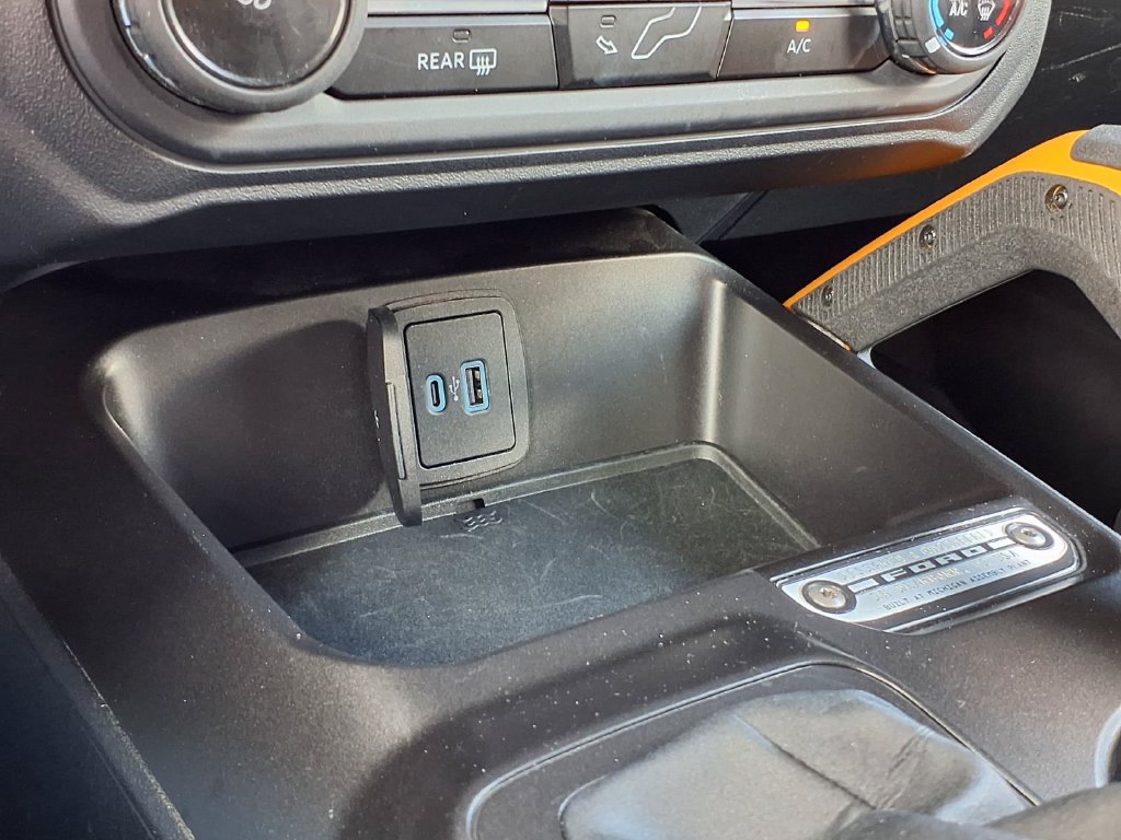 Certified 2023 Ford Bronco Badlands AWD/4WD image 16